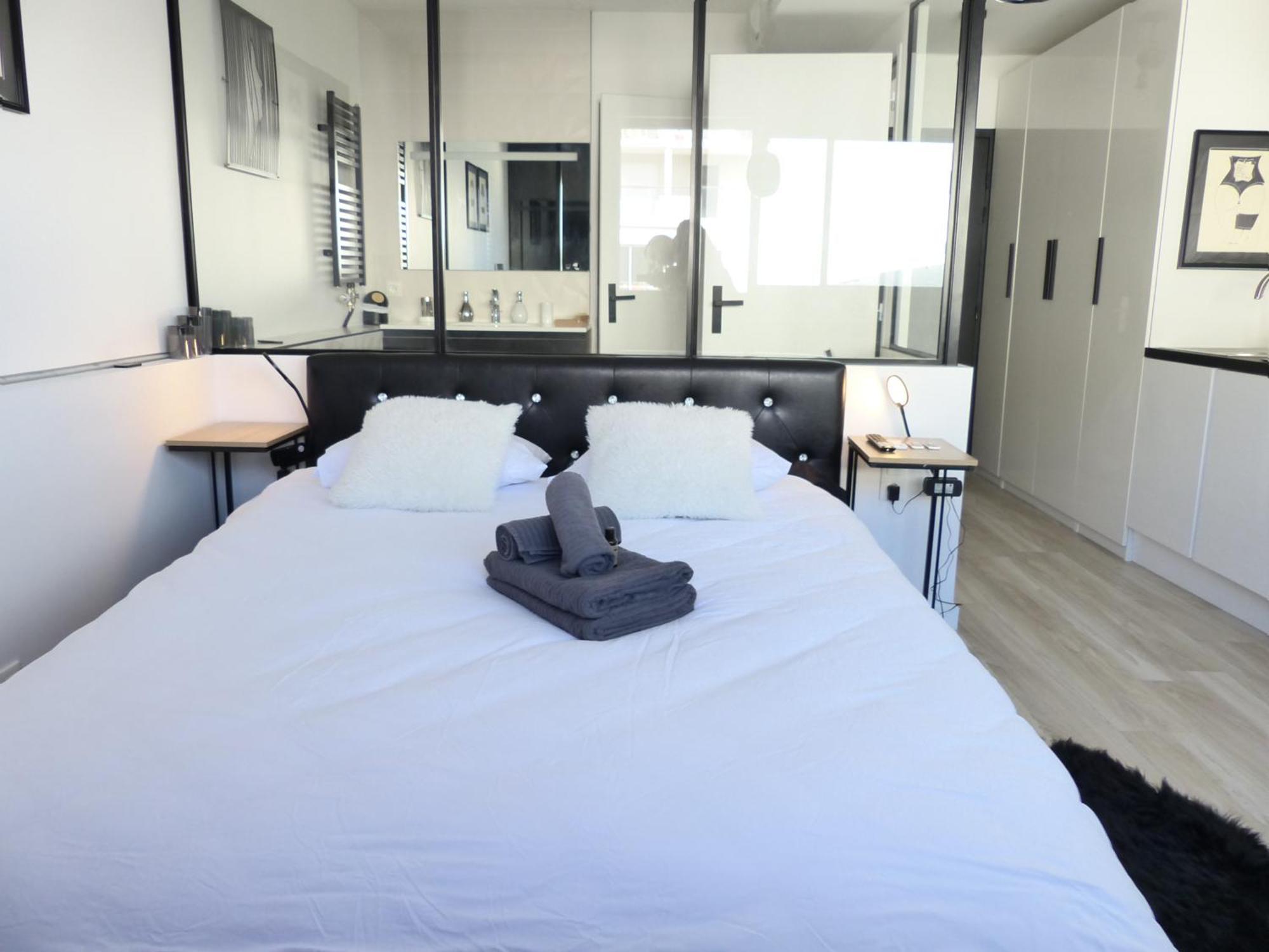 Apartamento La Cite Des Coeurs Lu Parking Inclus Nantes Exterior foto