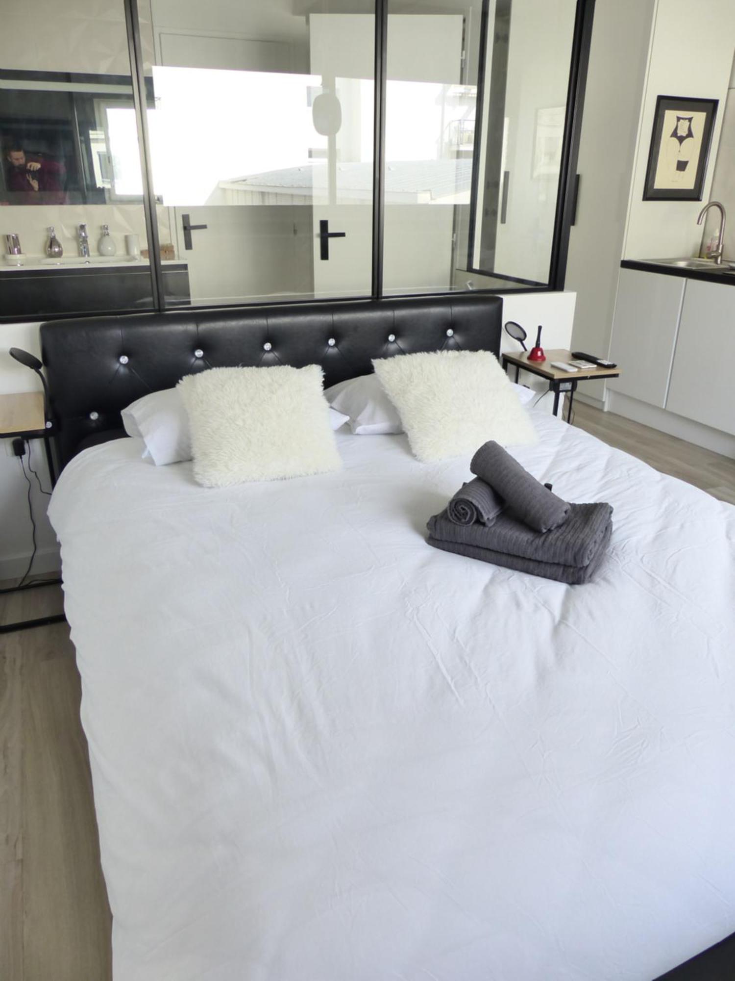 Apartamento La Cite Des Coeurs Lu Parking Inclus Nantes Exterior foto